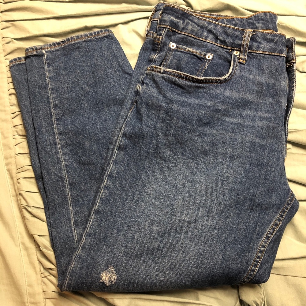 Zara straight legged jeans (“mom” style!)